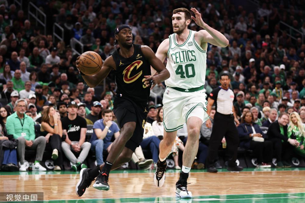 方队伍深耕 方队伍深耕