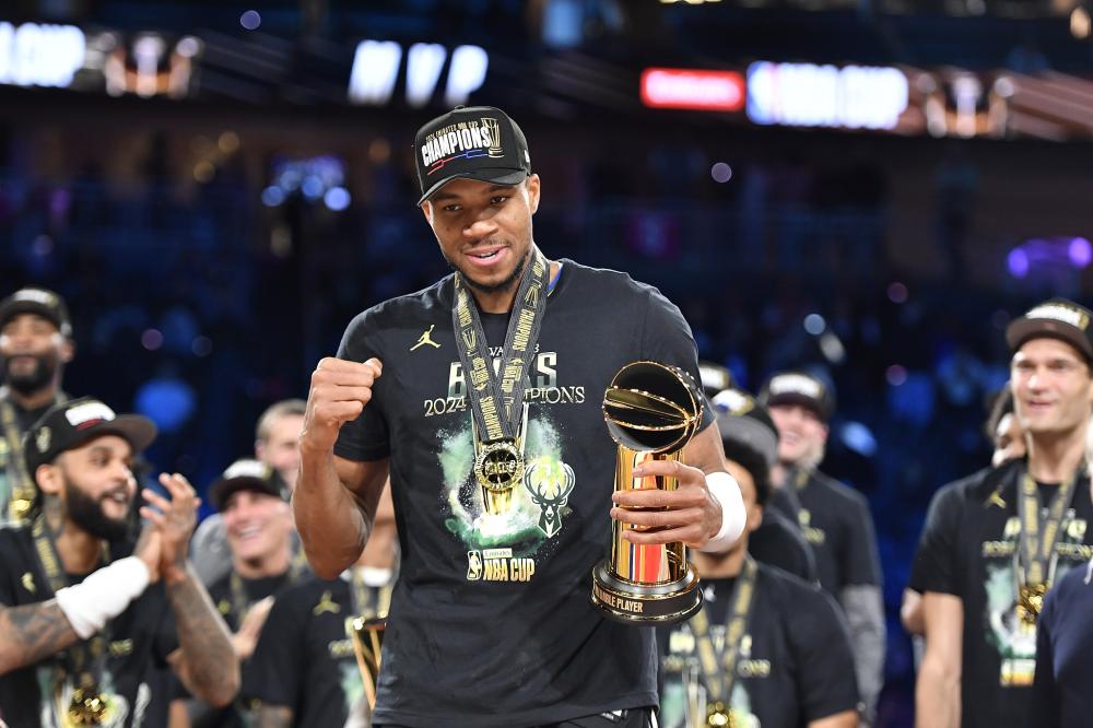 一个没有职 一个没有职