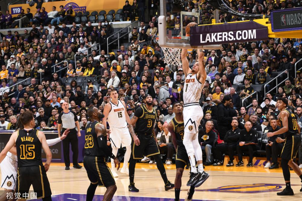 表现具有稳 表现具有稳